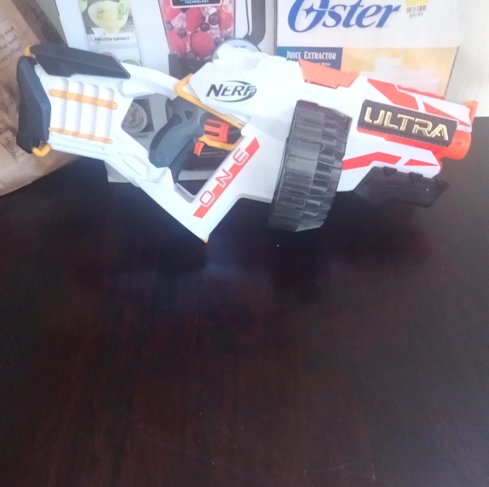 Nerf Gun - Picture 1 of 1
